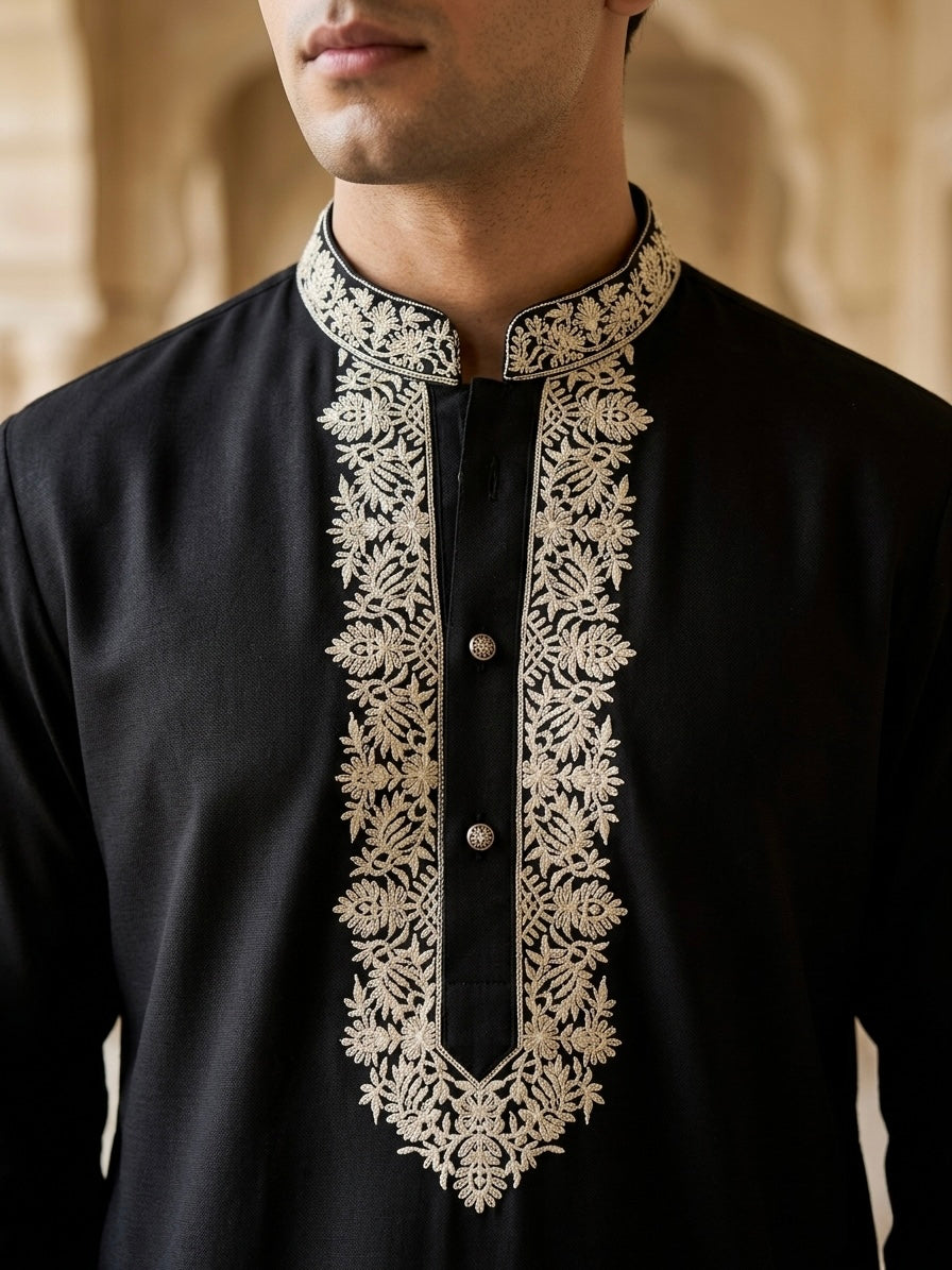 The Kaalakar Embroidered Kurta